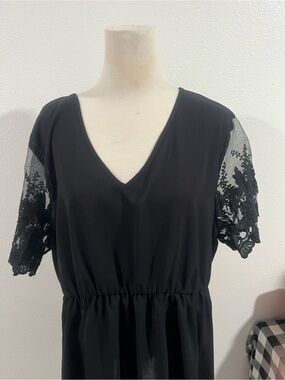 SHEIN Black Midi Dress with Lace Short Sleeves
